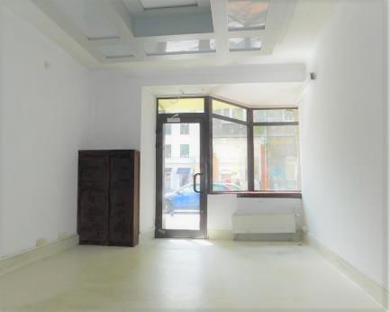 waw.pl sekretariat ADK-5: tel. 22 66-00-100 administrator (obejrzenie lokalu): tel. 22 66-00-131 inspektor nadzoru ds. budowlanych: tel.