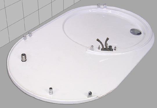 Zalecamy stosowanie elastycznych przewodów rurowych. W tej samej strefie musi znajdowaæ siê rura na kable, s³u ¹ce do pod³¹czenia kabiny do sieci zasilaj¹cej (patrz rys. 3).
