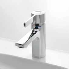 Hydraulicznie sterowaną armaturę samozamykającą w postaci zaworu, baterii jednouchwytowej lub