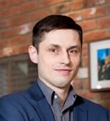 Szkolenia i konferencje prowadzone są przez znanych praktyków, ekspertów posiadających wieloletnie doświadczenie w swojej branży.