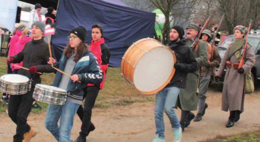 Najważniejsze, że byliśmy i świętowaliśmy razem uważa Sabina Robak, przewodnicząca Rady Gminy Dywity. To jedna z rocznic, która powinna łączyć wszystkich Polaków.