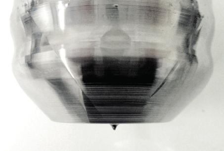 Kryształy o średnicy ~ 81 mm różniły się tylko nieznacznie (~ 2 mm) średnicą części walcowej oraz sposobem zakończenia procesu (poderwanie przy średnicy ~ 50 mm lub klasyczny stożek aż do średnicy ~