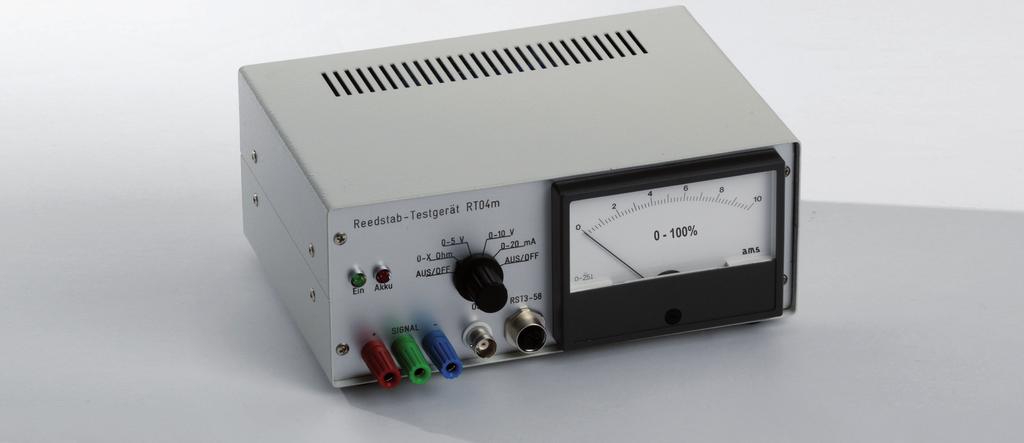 Betrieb GB Operating Instructions RT04m/s Universal Test-Device for Reed-Rods Version -m- with internal battery for mobile operation Version -s- with power supply for