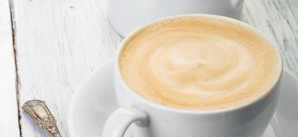 CAPPUCCINO Linia produktów Venda Cappuccino zawiera bogaty asortyment mieszanek napojowych typu instant, przeznaczonych do przygotowania aromatycznej kawy w automatach napojowych.
