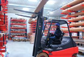 W ofercie mamy bardzo szeroki wachlarz produktów, od małych banerów, siatek i flag po realizacje wielkopowierzchniowe, nawet do 2500 m 2.
