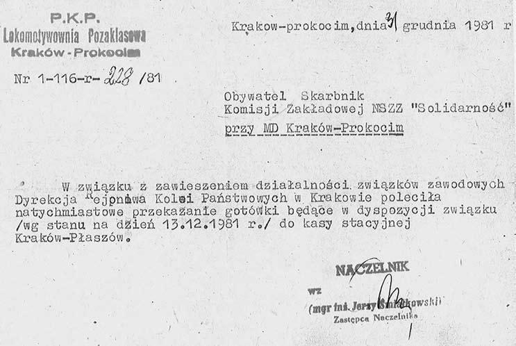 Pomiędzy sierpniem a grudniem NSZZ Solidarność od chwili powstania czyli od podpisania porozumienia kończącego strajk w Stoczni Gdańskiej w sierpniu 1981 r. działała legalnie tylko 16 miesięcy.