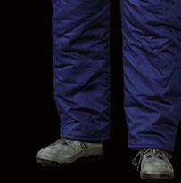 65% polyester and 35% cotton. Weight 280g/m2.