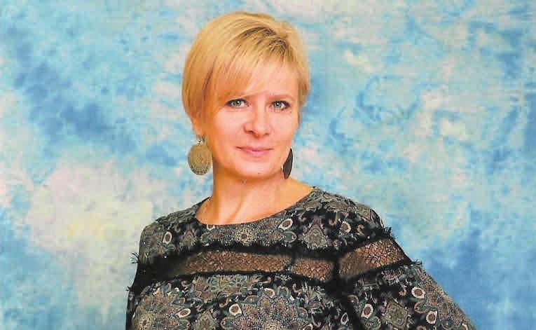 04 NAUCZYCIEL KLAS I-III Gzet Krkowsk Ew Miłszewsk: Chętnie rozmwim z ucznimi Krków nych problemch, bez obw i stresu - komentuje n jednym z portli internetowych pn Adm, rodzic uczni Szkoły Podstwowej