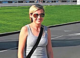 ARCHIWUM Dl prfin ulubiony ksiądz, dl uczniów profesjonlny, prcowity i zngżowny nuczyciel. Z ks.