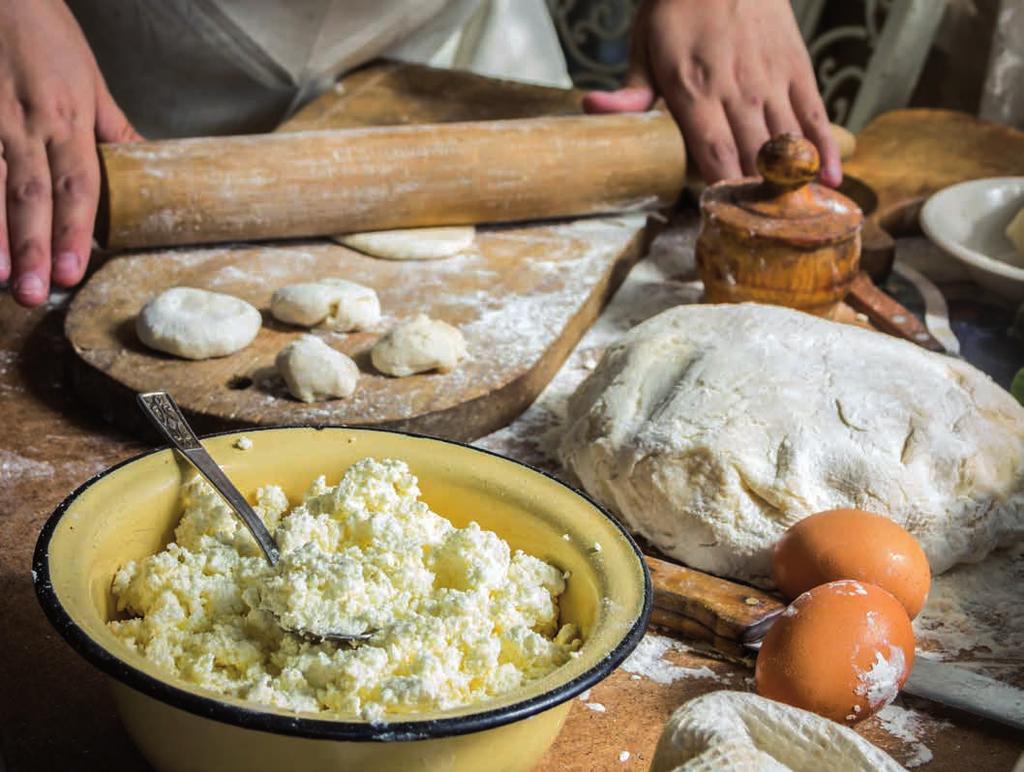 Twaróg i Masło/ Cottage Cheese Butter Twaróg Krajanka Cottage cheese Krajanka ~ 600 g 21 25 8 5 PL Jak sama nazwa wskazuje dzięki swojej zwartej strukturze świetnie