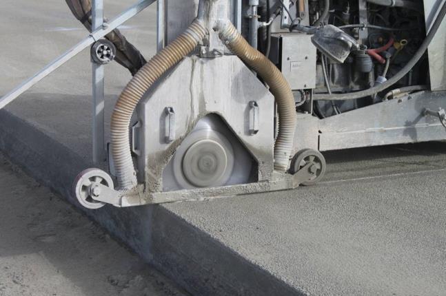 Narzędzia Przecinanie nawierzchni betonowych i asfaltowych Wykonywanie szczelin w