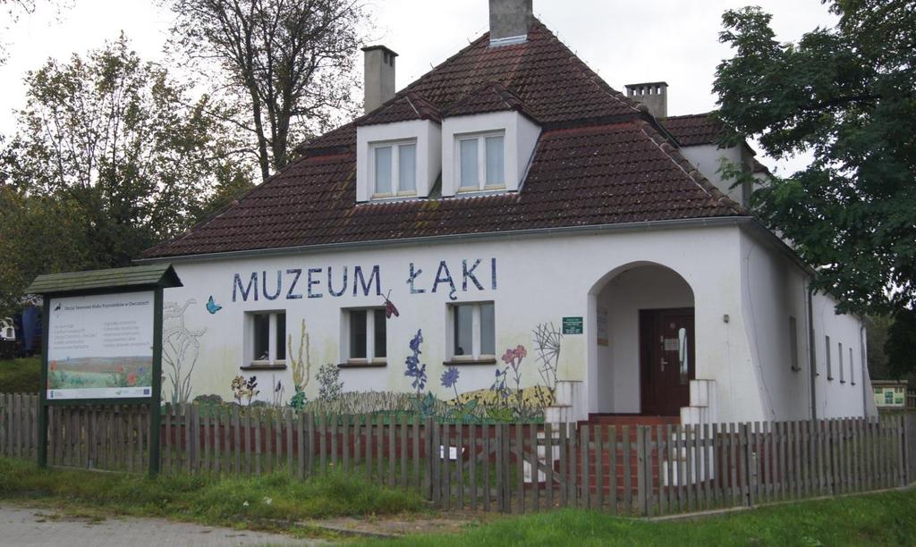 MUZEUM ŁĄKI W OWCZARACH Ekspozycja przyrodnicza w Stacji Terenowej Klubu Przyrodników w Owczarach, poświęcona ekosystemom trawiastym Polski i świata.