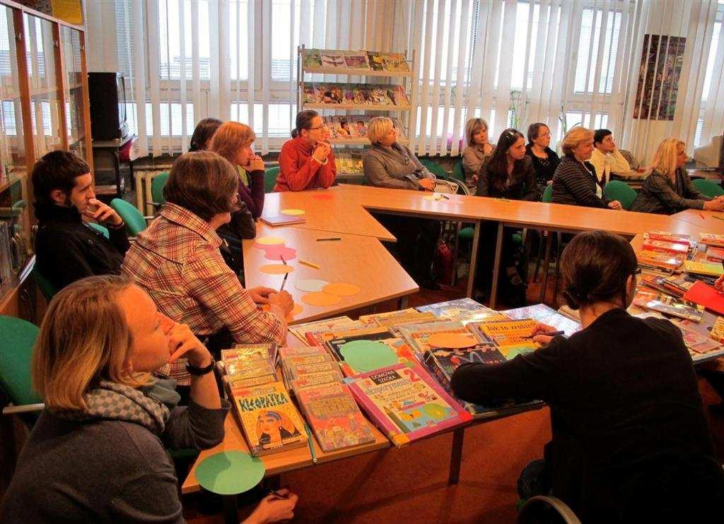 Atmosfera spotkania była serdeczna i przyjazna, sprzyjająca twórczym, kreatywnym działaniom, zgodnie z koncepcją warsztatów przyjętą przez