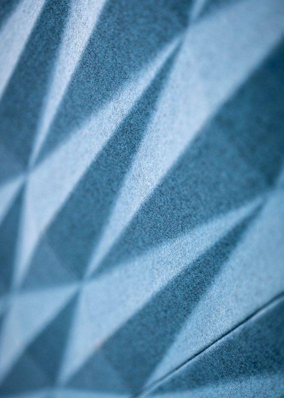 14 ŚWIA THE CONSCIOUS DESIGN DOME PROJEKTO WANIE MEBLE VANK POWSTAJĄ W CYKLU ZAMKNIĘTYM, Z POZYSKANEGO Z ODPADÓW ALUMINIUM.