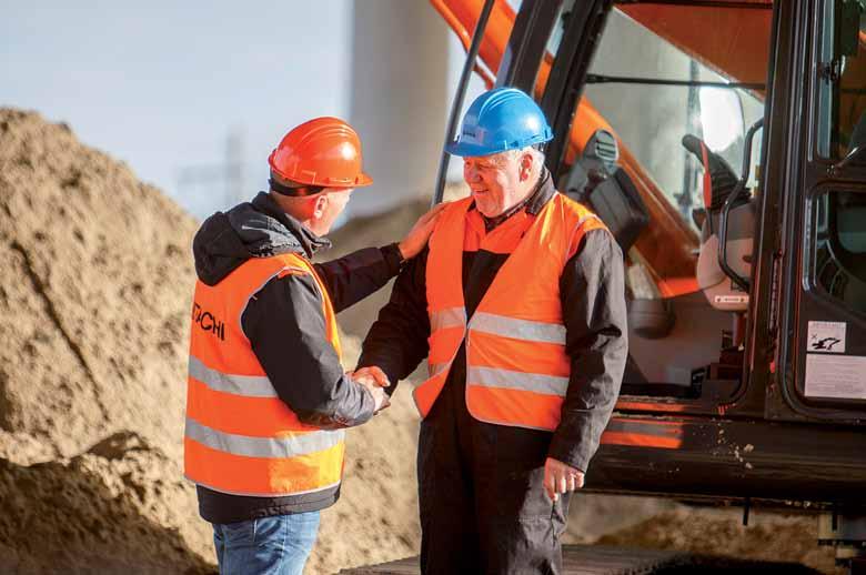 ZX190W-5 SUPPORT CHAIN Natychmiast po zostaniu klientem firmy Hitachi można korzystać z najwyższej klasy obsługi