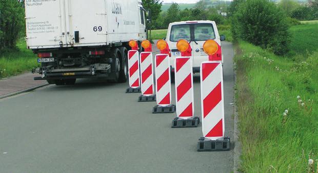 TopLED Synchro bezprzewodowa fala świetlna sterowana radiowo Lampy TopLED Synchro wyposażone są w samo-synchronizujący się
