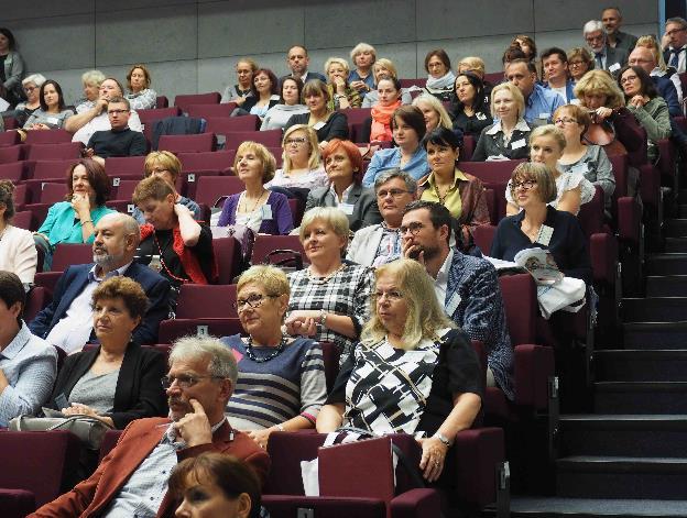 Gdańsku, Warszawie, Jaworznie, Łodzi, Krakowie oraz prof.
