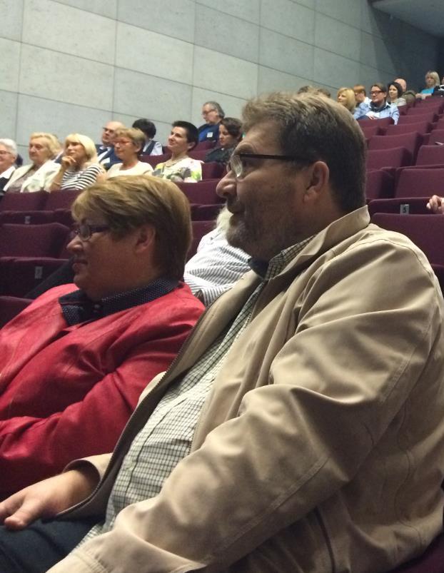 Od lewej dr Ewa Stożek, prof.