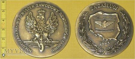 Medal kolejowy - związkowy ZZRT Medal kolejowy - związkowy ZZRT MIĘDZYZAKŁADOWY ZWIĄZEK ZAWODOWY REWIDENTÓW TABORU / ZA ZASŁUGI