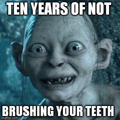 Ex. 2 Look at the meme below (spójrz na mem poniżej). Can you imagine not brushing your teeth for 10 years? Think about the effects.