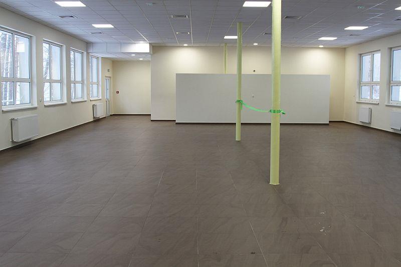 Zarząd, w związku z modernizacją stołówki w Powiatowym Centrum Młodzieży w Garczynie, analizował kwestię jej wyposażenia.
