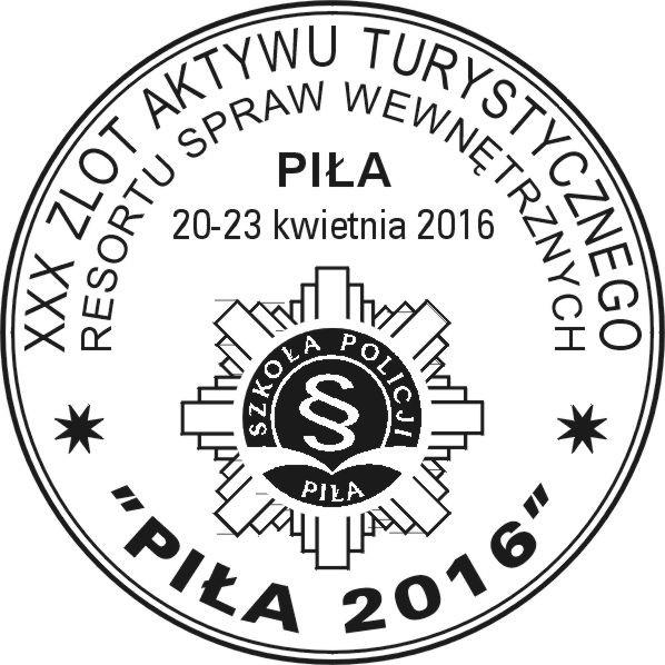Wieczorem uczestnicy Zlotu spotkali się przy ognisku, by podczas pieczenia kiełbasek pośpiewać piosenki turystyczne i biesiadne.