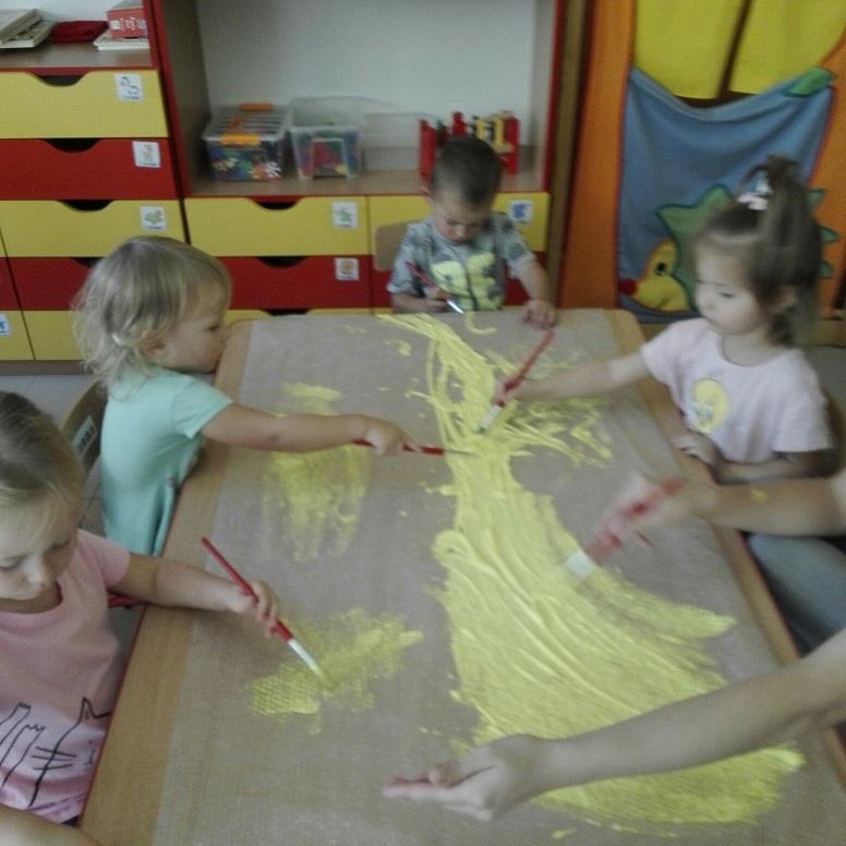 witamy z uśmiechem na twarzy, dobrym humorem i gotowością do nowych wyzwań.