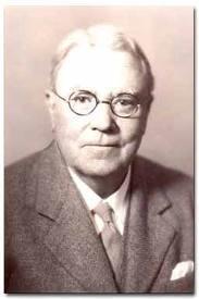 W latach dwudziestych XX wieku amerykański fizjolog Walter Cannon wprowadził pojęcie homeostaza (z greki homoios = równy, jednakowy + statos = stałość ) jako