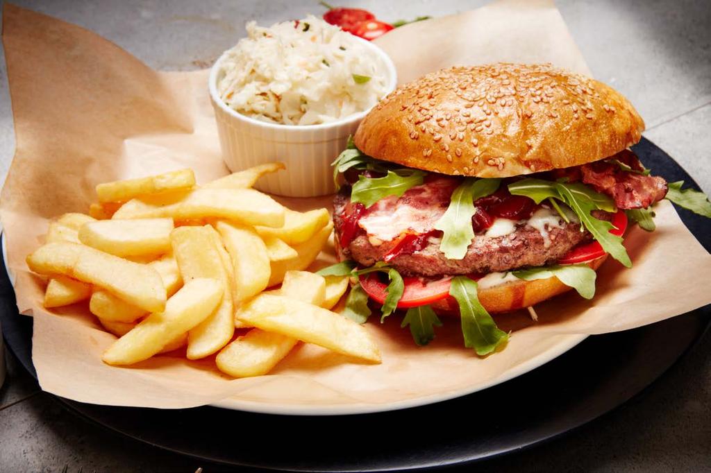 burger tennessee do dania polecamy: Pilsner Urquell 0,5l 14 99 FUZJA SMAKÓW wątróbka z pieczarkami 500g 21 99 wątróbka drobiowa 160g smażona z cebulą i pieczarkami, podawana z półksiężycami w ziołach