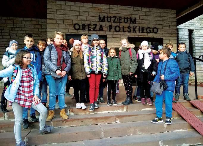 Przynieśli ze sobą unikatowe egzemplarze gazet, wydanych na początku XV wieku. Znalazło się w nich wiele ciekawych artykułów m.in. dlaczego porwano Danusię Jurandównę?