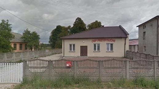 Strażacy aktywnie uczestniczą w akcjach ratowniczych. OSP w Przybyszowie zarejestrowane jest jako stowarzyszenie. Zdjęcie 3. Budynek OSP Przybyszów 2.