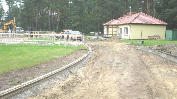 Przebudowa bieżni lekkoatletycznej na stadionie miejskim przy ul. Sportowej w m.