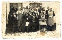 Koło Gospodyń Wiejskich w 1938 r., którego członk. były Polki i Ukrainki.