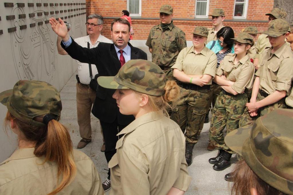 UDZIAŁ W UROCZYSTOŚCIACH PATRIOTYCZNYCH