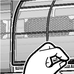 Przytrzymaj panel przedni po bokach i otwórz go. 3.