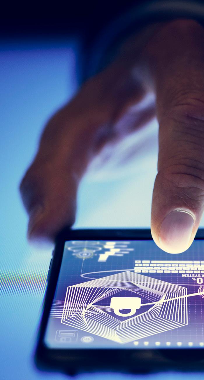 Wielofunkcyjny wyświetlacz w technologii OLED wraz z keypadem umożliwiają kontrolę szeregu komend, informacji i procesów: kod poprawny maskowanie hasła za