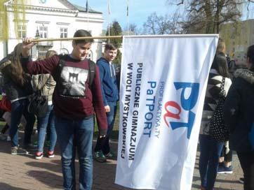 Wieści z Gminy Somianka Str. 13 W dniu 2 kwietnia 2016r. delegacja gimnazjalistów z Publicznego Gimnazjum w Woli Mystkowskiej wraz PAT - PROFILAKTYKA A TY z opiekunami p.