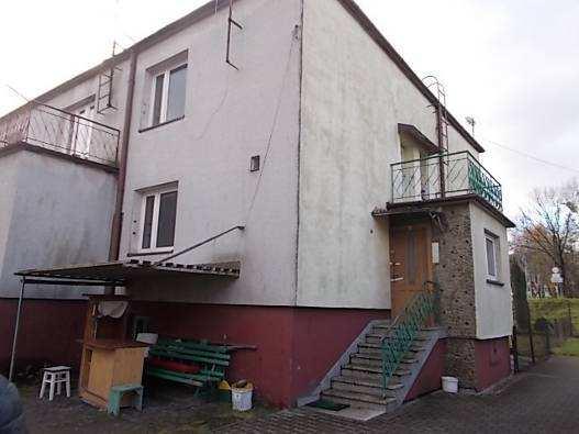 OPIS BYDYNKU MIESZKALNEGO NR 15 Budynek mieszkalny