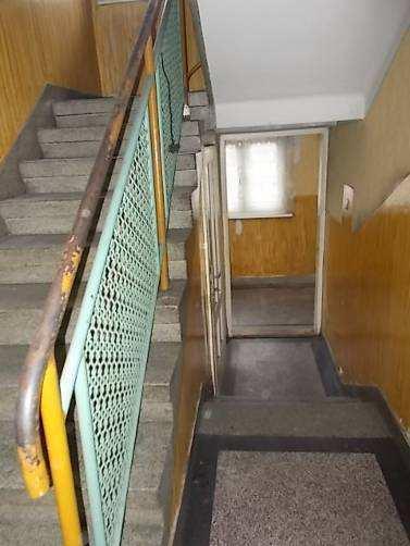 betonu żwirowego o Strop nad piwnica i schody żelbetowe