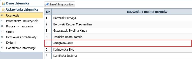 Zapisz zmiany, klikając przycisk Zapisz. Uczeń pozostanie na liście uczniów, ale zostanie przekreślony.