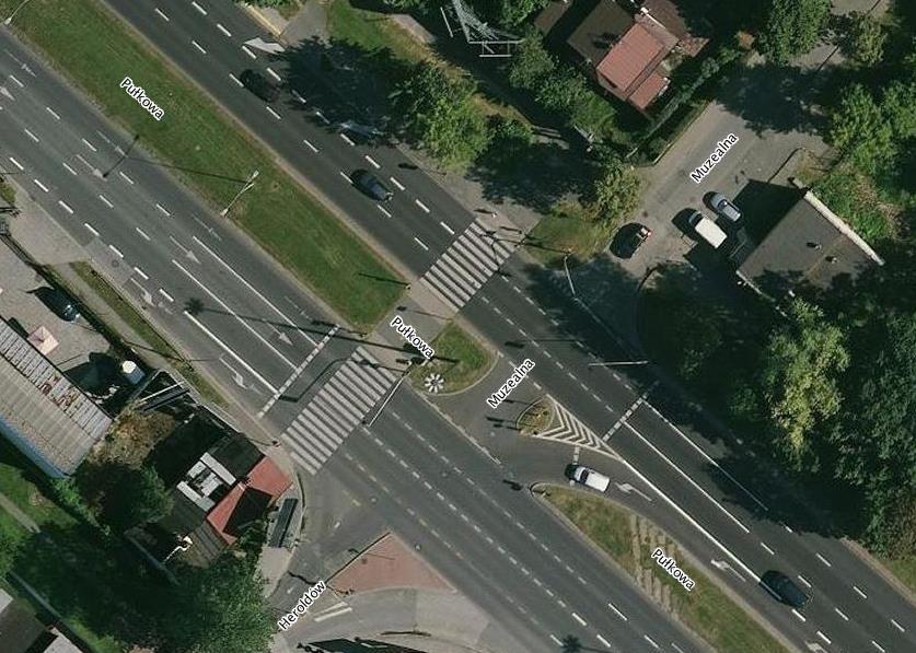 Koncepcja wybudowania buspasa na DK7, pomiędzy Łomiankami a Warszawą, w ciągu ulic: Kolejowej i Pułkowej 10 - obsługę ruchu dalekiego zasięgu o charakterze źródłowo-docelowym i tranzytowym wynikającą