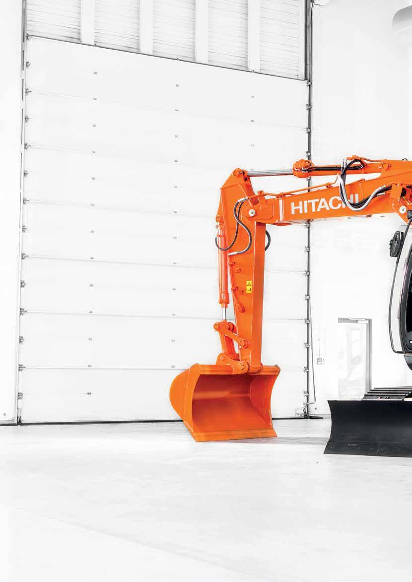 POTRZEBA PERFEKCJI Koparka ZX135US 6 z obrotnicą o skróconym tyle, która sprawdza się idealnie w pracach prowadzonych w ograniczonych przestrzeniach roboczych, została zbudowana w największej na