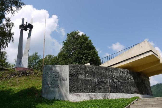 ogórkiem.