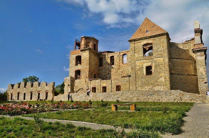 W 1959 roku zapadł wyrok na cerkiew - cerkiew sprzedano osobie prywatnej z Rymanowa z przeznaczeniem do rozbiórki, jednak uratowano ją dzięki wielkiemu zaangażowaniu wiernych, którzy powrócili do