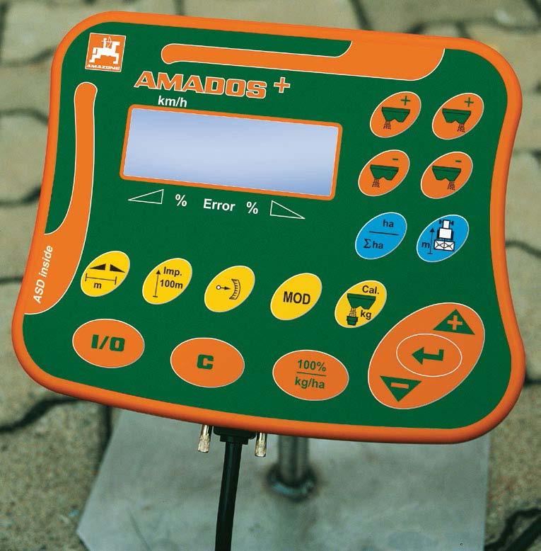 Korzyści z AMADOS + i AMATRON 3: Ustawiona dawka rozsiewu jest po wyborze optymalnej prędkości roboczej zawsze taka sama. Jest to bardzo korzystne w wypadku ciągników z przekładniami bezstopniowymi.