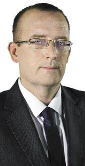 OKRĘG NR 3 1. An drzej Alek san dro wicz ma 41 lat. Od uro dze nia miesz ka w Płoc ku.