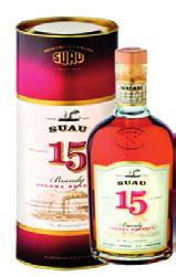 38 70 125 00 METAXA 5* Brandy grecka jest odmianą brandy łączącą destylaty winne z winem Muscat, pochodzącym z Grecji. Posiada ciemnomiodowy kolor oraz łagodny, owocowy, miękki i lekko dębowy smak.