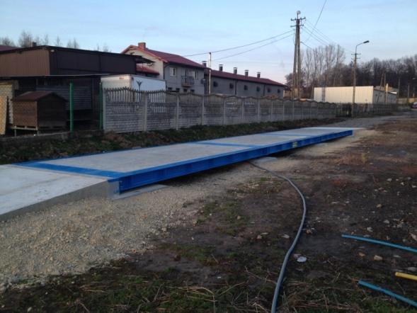 Betonowe Wzmacniane za pomocą prętów zbrojeniowych.