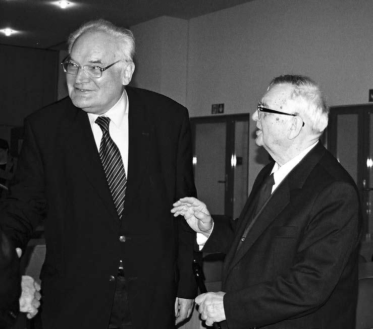 15.5. Władysław Stróżewski W roku 1981, z inicjatywy prof. Barbary Skargi, która właśnie została przewodniczącą Komitetu Nauk Filozoficznych PAN, sporządziliśmy w tymże komitecie tzw.