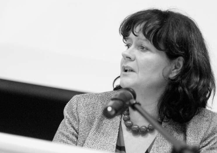 Witam wszystkich Państwa serdecznie! A teraz z prawdziwą przyjemnością poproszę Panią Profesor Barbarę Kudrycką o zabranie głosu. Barbara Kudrycka: Panie Przewodniczący! Ekscelencje! Magnificencje!
